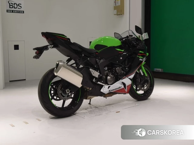 Проданный Kawasaki ZX-6R NINJA ABS 2022 из Японии, фото 2
