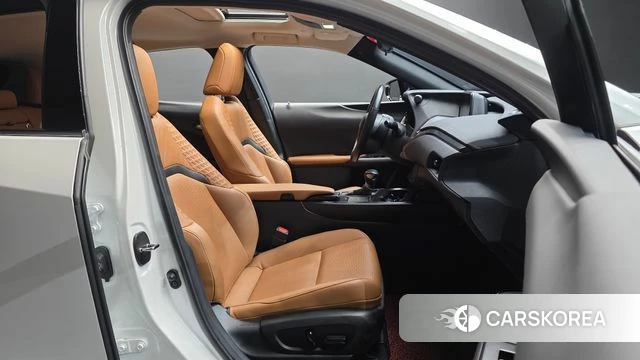 Lexus UX250h id 4849091 из Кореи 18