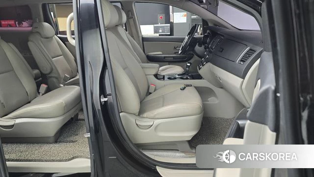 Kia The New Carnival id 4525751 из Кореи 18