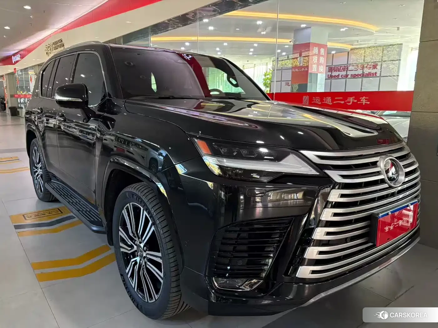 Lexus LX id 4515464 из Китая 18