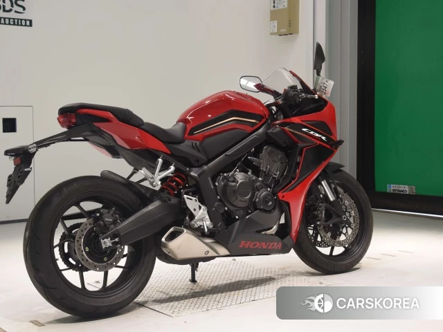 Проданный Honda CBR650R 2023 из Японии