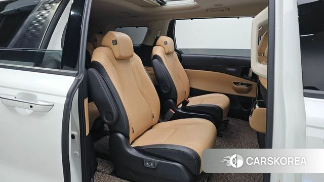 Kia Carnival 4th generation id 4187235 из Кореи 18
