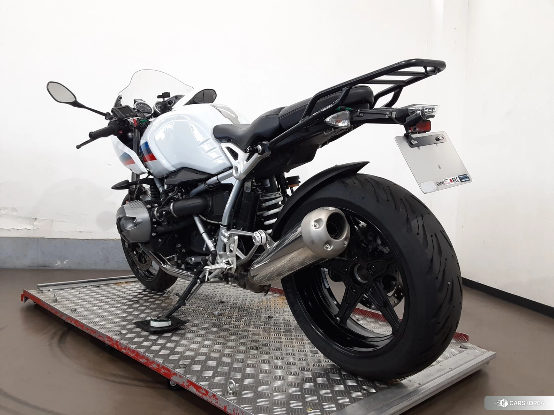 BMW R NINE T RACER id 4373795 из Японии 18