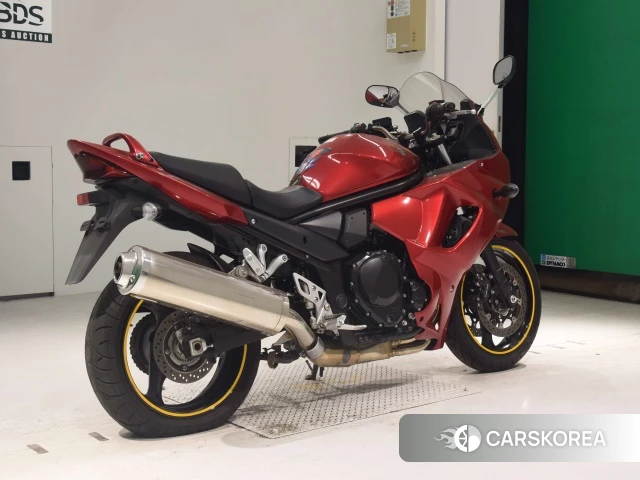 Проданный Suzuki BANDIT 1250F 2017 из Японии, фото 2