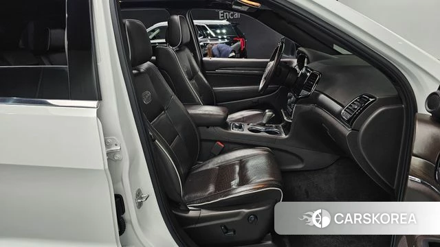 Jeep Grand Cherokee id 4203580 из Кореи 18