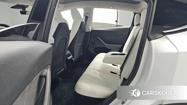 Tesla Model Y id 4549275 из Кореи 18