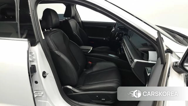 Hyundai Grandeur Hybrid (GN7) id 4905249 из Кореи 18