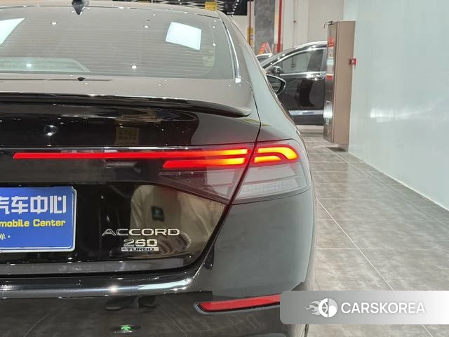 Honda Accord id 4290041 из Китая 18