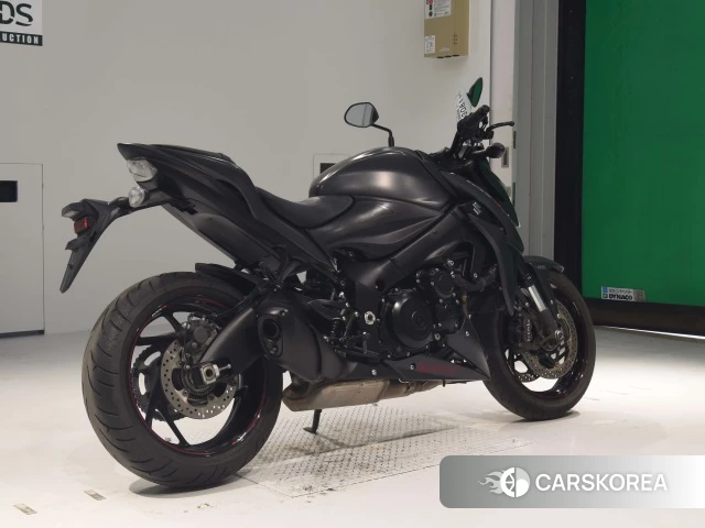 Проданный Suzuki GSX-S1000 2017 из Японии, фото 2