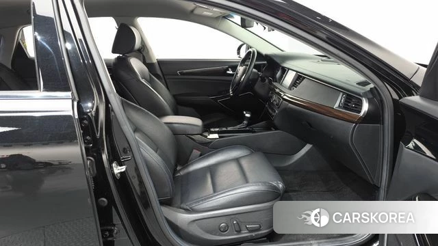 Kia Come New K7 id 4536796 из Кореи 18