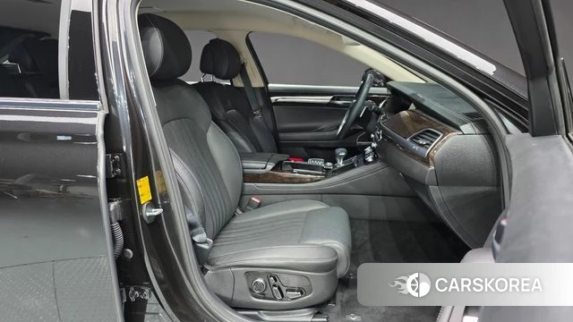 Genesis G90 id 4465348 из Кореи 18