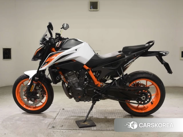 Проданный KTM 890 DUKE R id 4229622 из Японии, фото 18