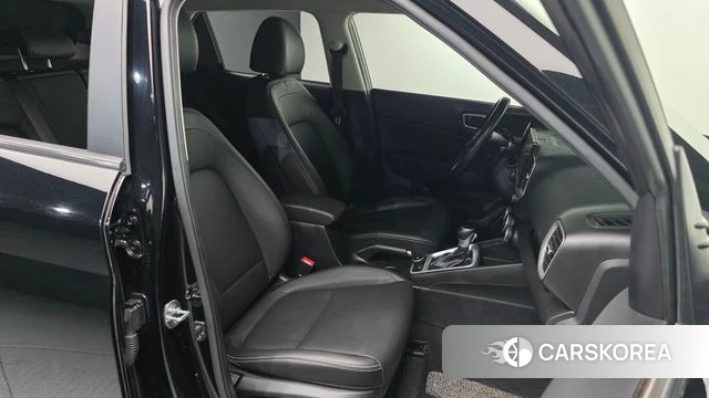 Hyundai Venue id 4304145 из Кореи 18