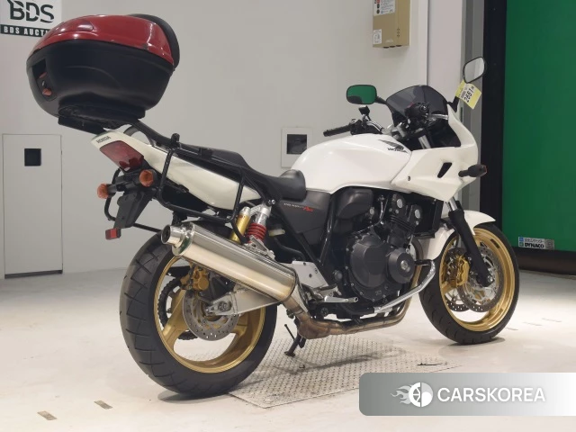 Проданный Honda CB400SF BOLDOR 2013 из Японии