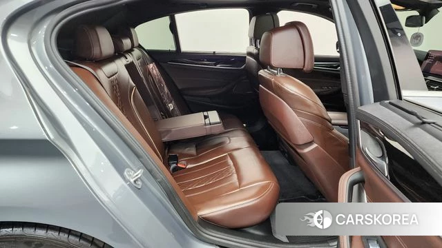 BMW 5 Series (G30) id 4186295 из Кореи 18