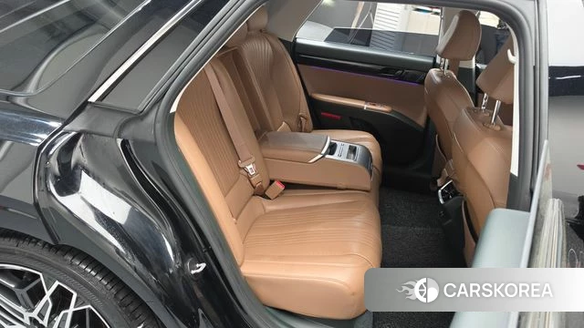 Hyundai Grandeur (GN7) id 4230697 из Кореи 18