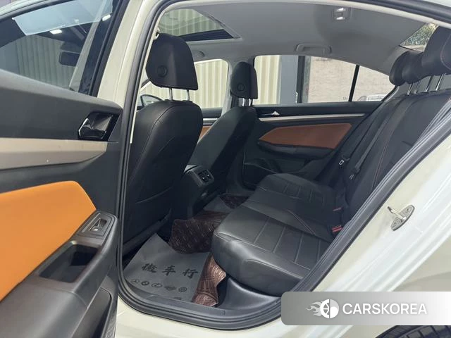 Volkswagen Bora id 4238577 из Китая 18