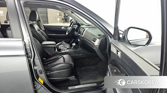 Ssangyong Rexton Sports id 4785532 из Кореи 18