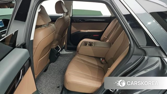 Hyundai Grandeur (GN7) id 4315376 из Кореи 18