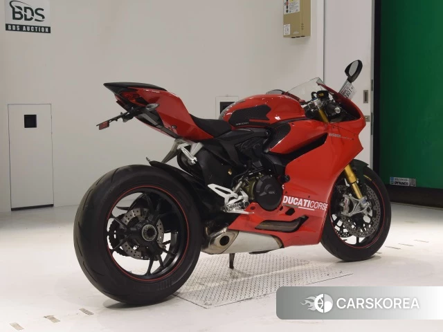 Проданный Ducati 1199 PANIGALE S 2012 из Японии, фото 2