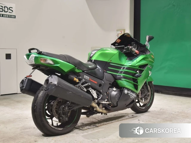 Проданный Kawasaki ZX-14R NINJA ABS 2017 из Японии, фото 2