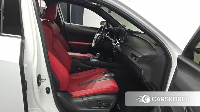 Lexus UX300h id 4421591 из Кореи 18
