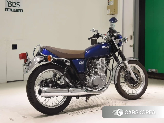 Проданный Yamaha SR400 id 4048949 из Японии