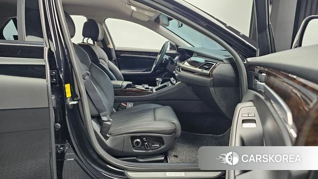 Genesis G90 id 4423280 из Кореи 18