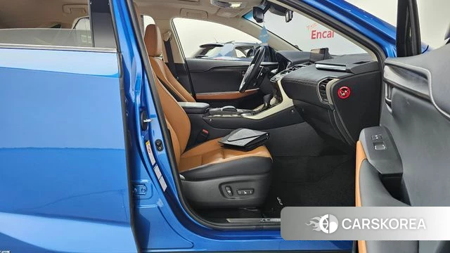 Lexus NX300h id 4417039 из Кореи 18