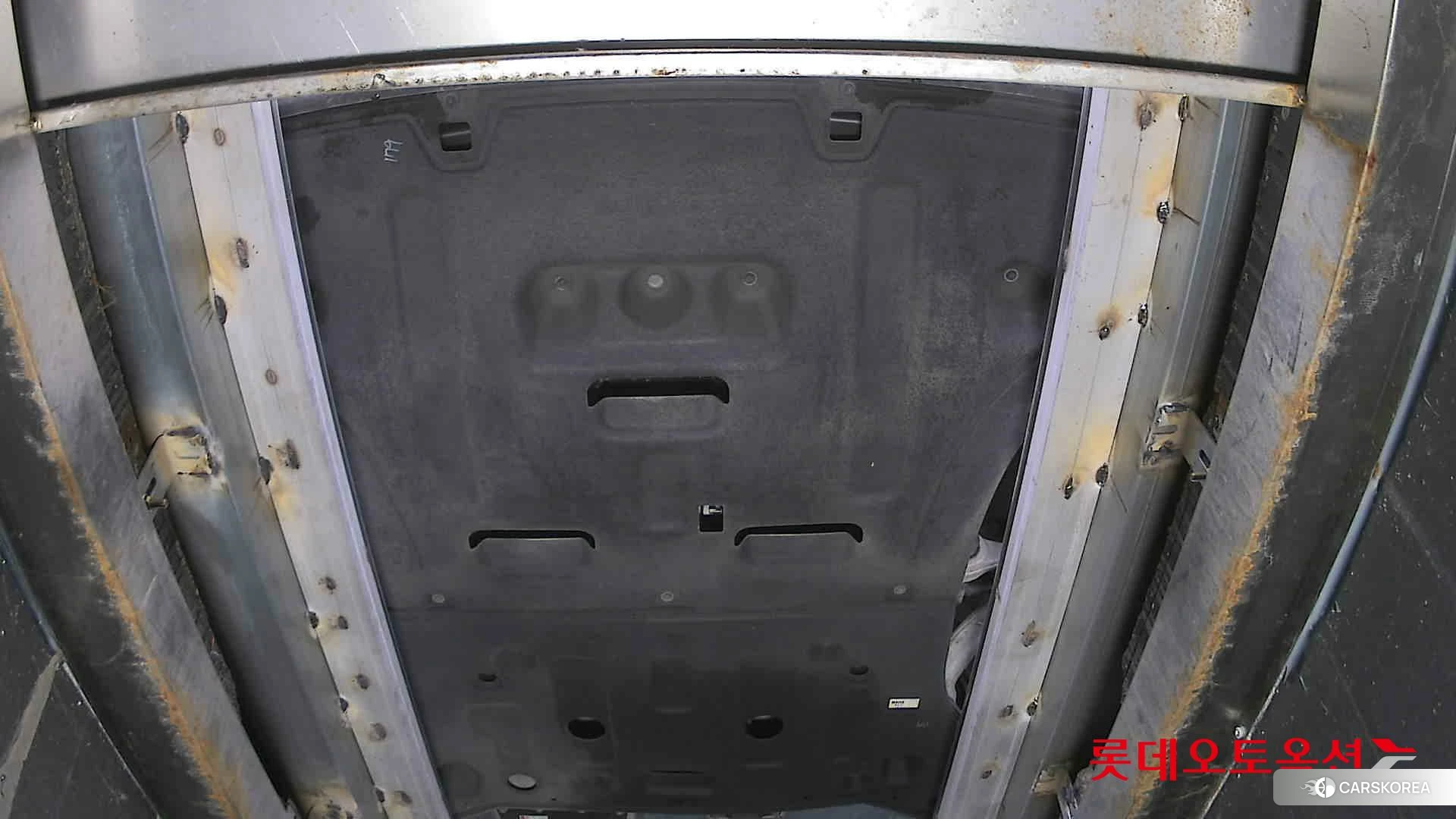 Hyundai GV60 id 3888343 из Кореи 18