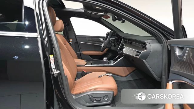 Audi A6 (C8) id 4650169 из Кореи 18