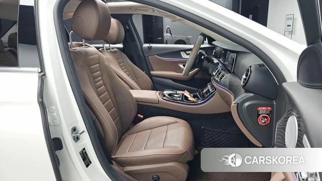 Mercedes-Benz E-Class W213 id 4732834 из Кореи 18