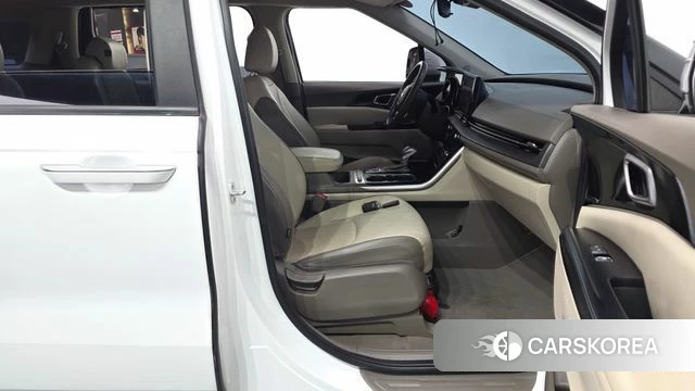 Kia Carnival 4th generation id 4396676 из Кореи 18