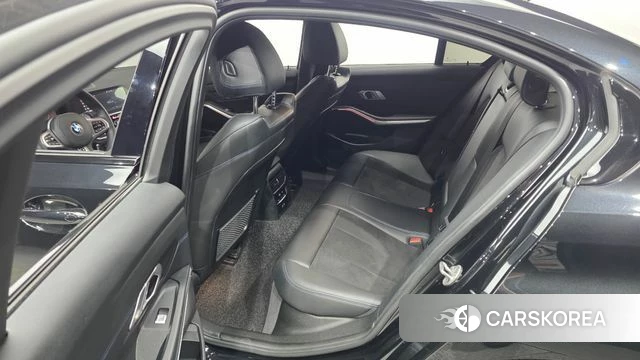 BMW 3 Series (G20) id 4666449 из Кореи 18