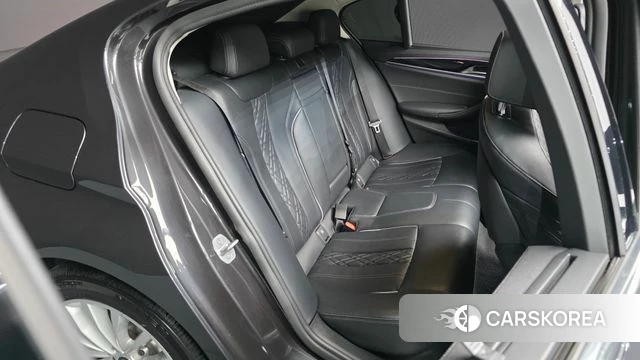 BMW 5 Series (G30) id 4303444 из Кореи 18