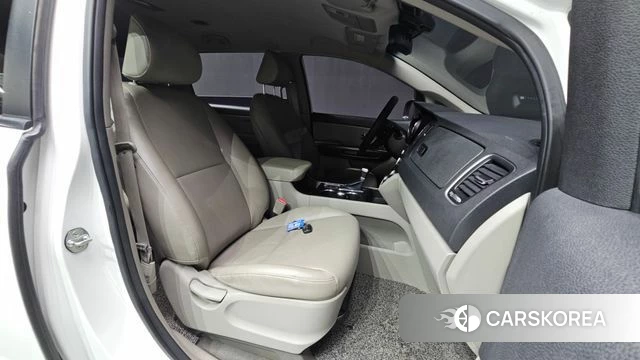 Kia The New Carnival id 4755428 из Кореи 18