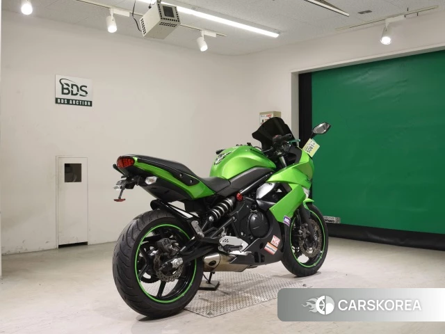 Проданный Kawasaki NINJA 400R 2012 из Японии, фото 2