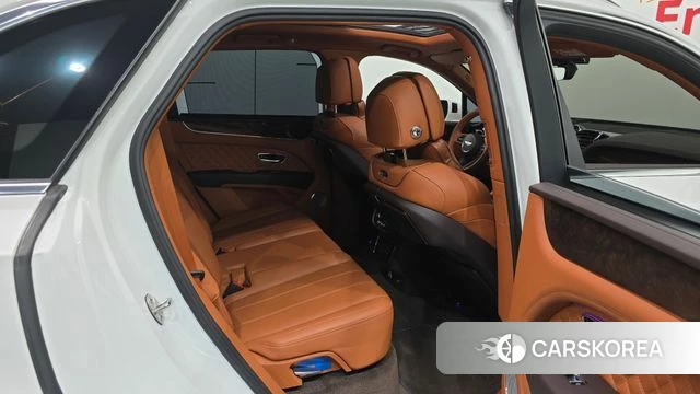 Bentley Bentayga id 4444015 из Кореи 18