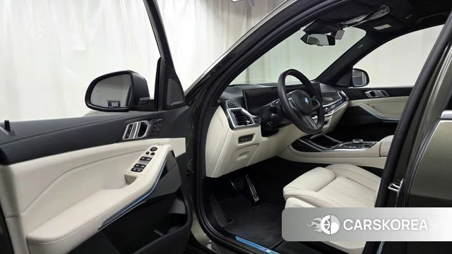 BMW X7 (G07) id 4407811 из Кореи 18