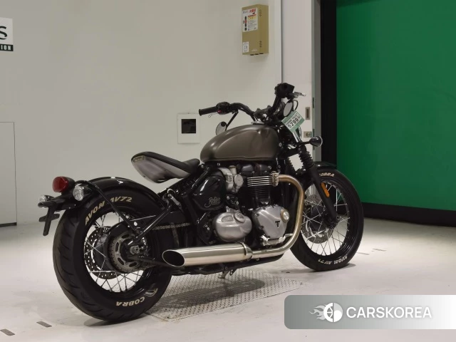 Проданный Triumph BONNEVILLE BOBBER 2018 из Японии, фото 2