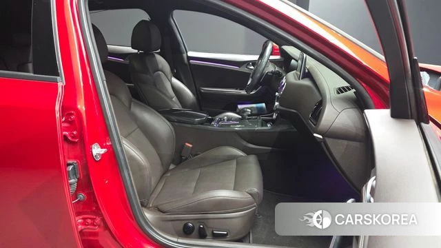 Kia Stinger id 4873435 из Кореи 18