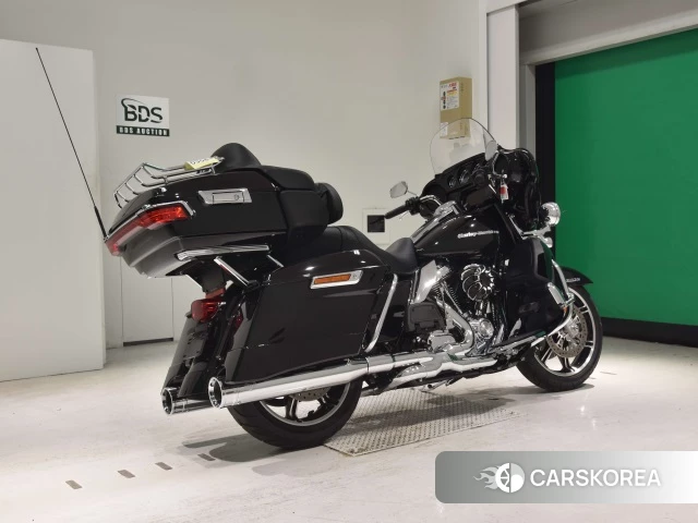 Проданный Harley-Davidson Electra Glide FLHTK1870 2021 из Японии, фото 2