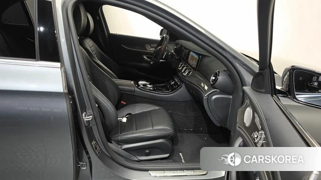 Mercedes-Benz E-Class W213 id 4717552 из Кореи 18