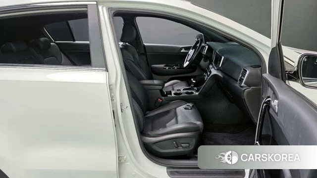 Kia Sportage The Bold id 4284646 из Кореи 18