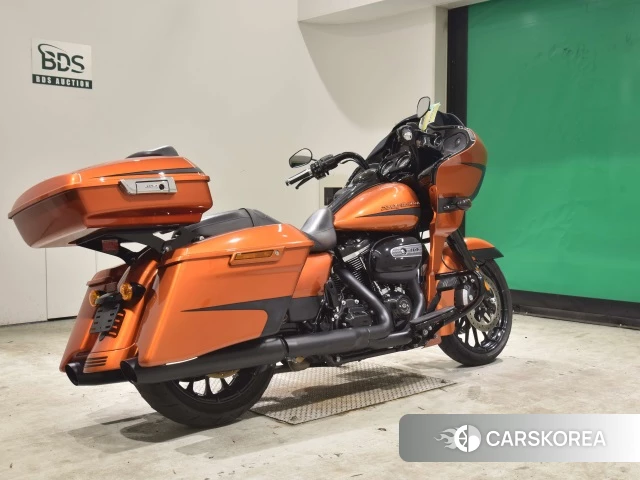 Проданный Harley-Davidson Road Glide FLTRXS1870 2019 из Японии
