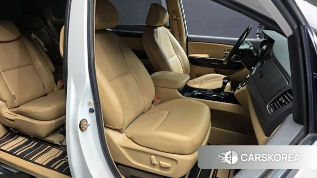 Kia The New Carnival id 4285948 из Кореи 18