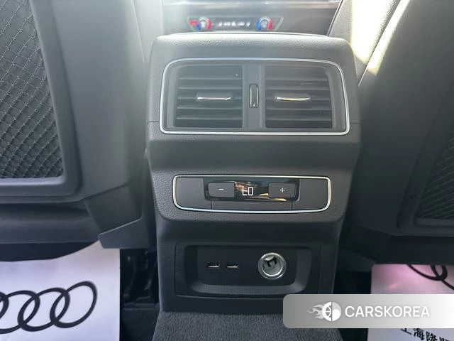 Audi Q5L id 4213197 из Китая 18