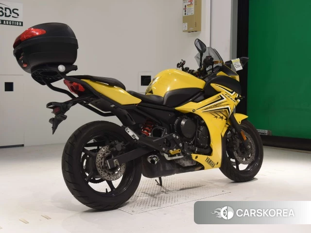Проданный Yamaha FZ6-R 2011 из Японии, фото 2