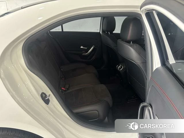 Mercedes-Benz Class A id 4353454 из Китая 18