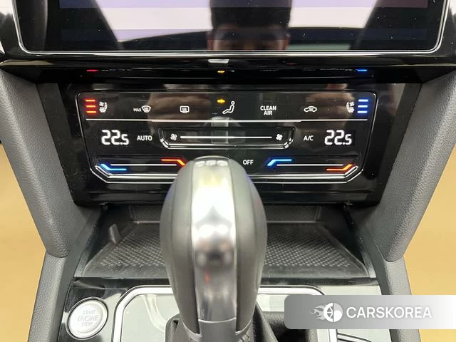 Volkswagen CC id 4257816 из Китая 18